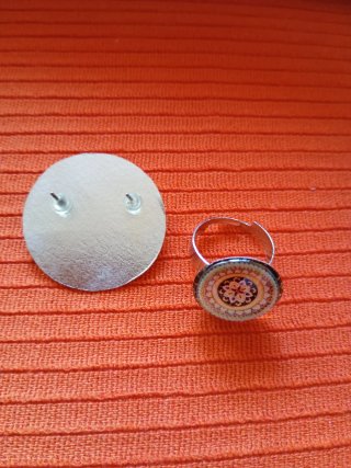 Conjunto de Anillo y Pendientes Étnicos