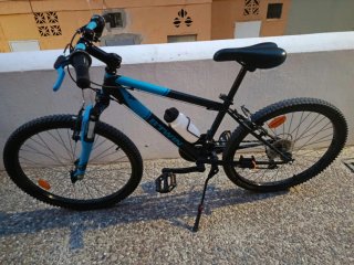 Bicicleta Btwin 24 Azul y Negra
