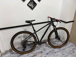 Bicicleta Merida Big Nine 29 Aluminio