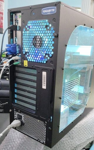 PC Sobremesa Intel Core i3 8GB RAM SSD 256GB