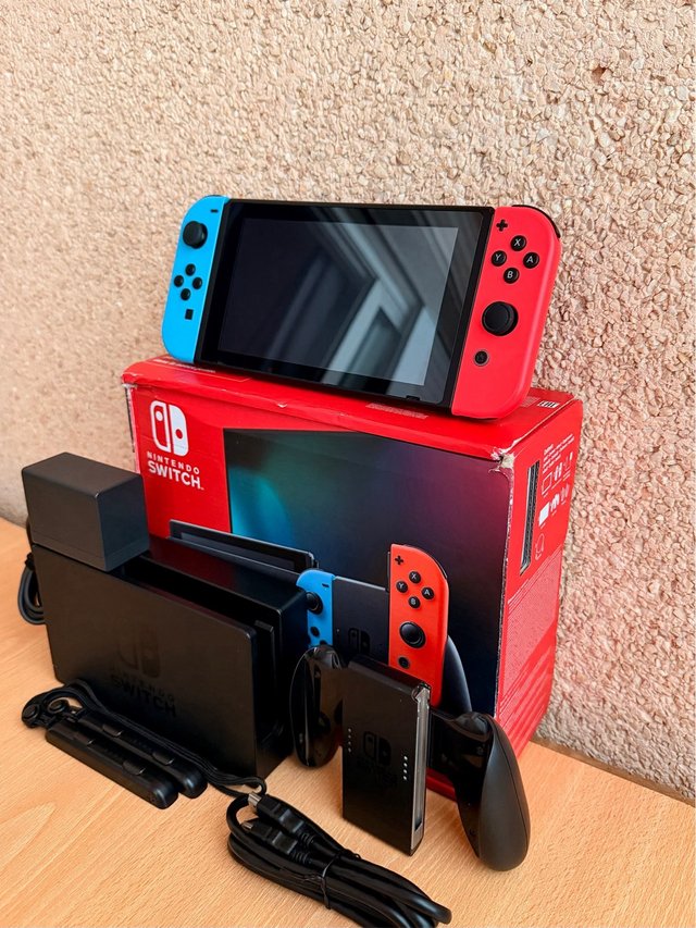 Nintendo Switch + Accesorios