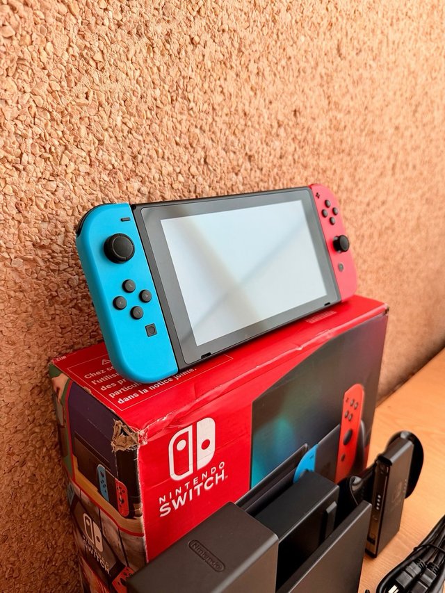 Nintendo Switch + Accesorios