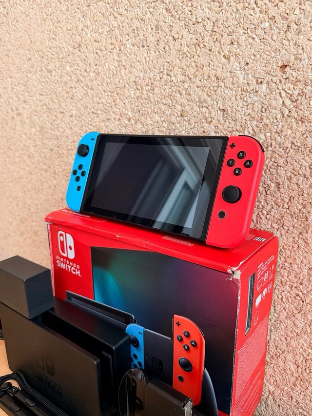 Nintendo Switch + Accesorios