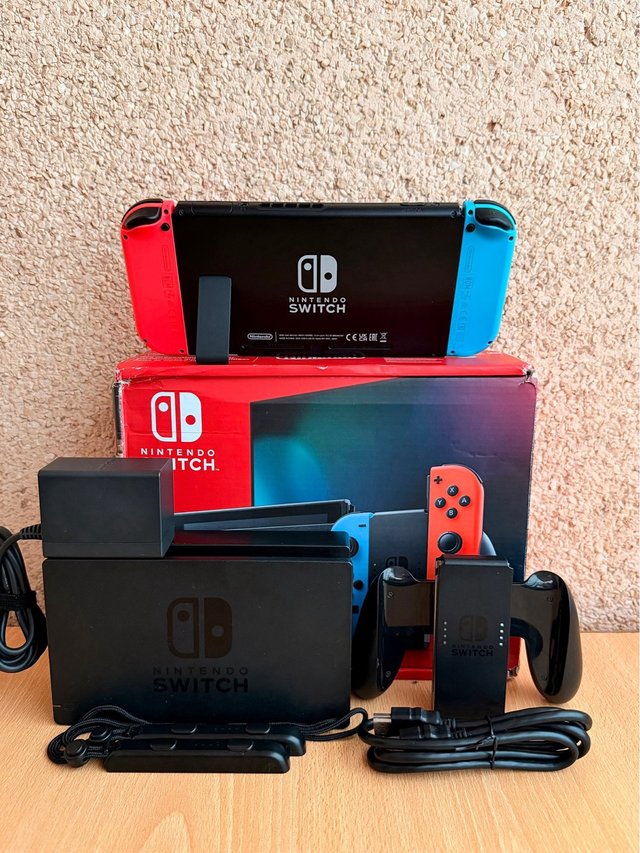 Nintendo Switch + Accesorios