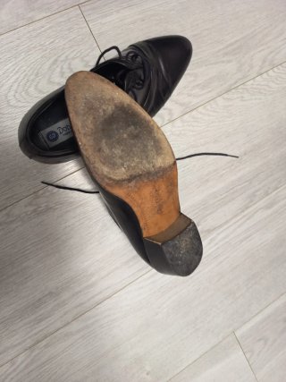 Zapatos de vestir Donatelli negros talla 41
