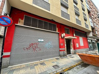 Local comercial en alquiler en Centro en Ponferrada