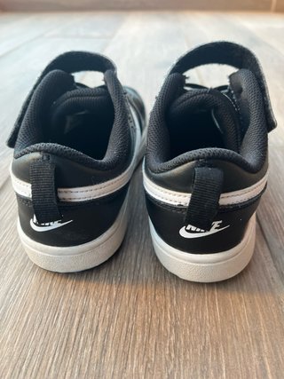 Zapatillas Nike Court Borough Niño Talla 35