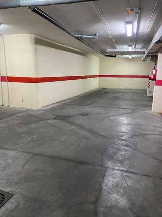 Garaje en alquiler en Valdeacederas en Madrid