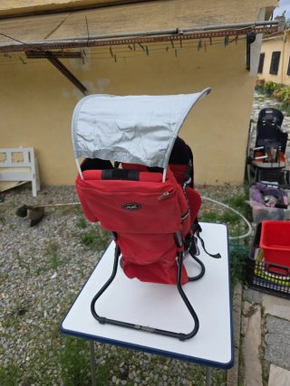 Mochila portabebés montaña
