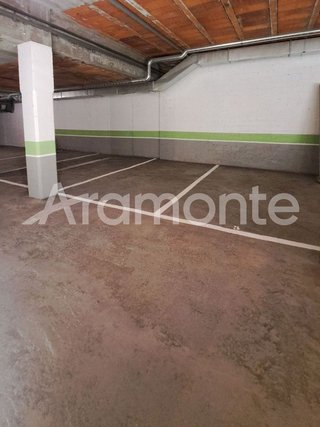Garaje en venta en Vallobín - La Florida en Oviedo