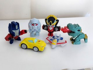 Lote 6 Figuras Miniatura Transformers