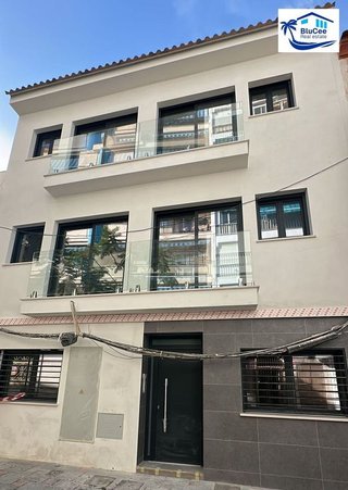Local en venta en Playa de los Boliches en Fuengirola