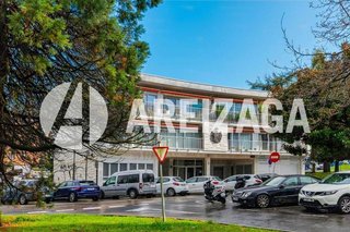 Piso en venta en Miracruz - Bidebieta en San Sebastián-Donostia