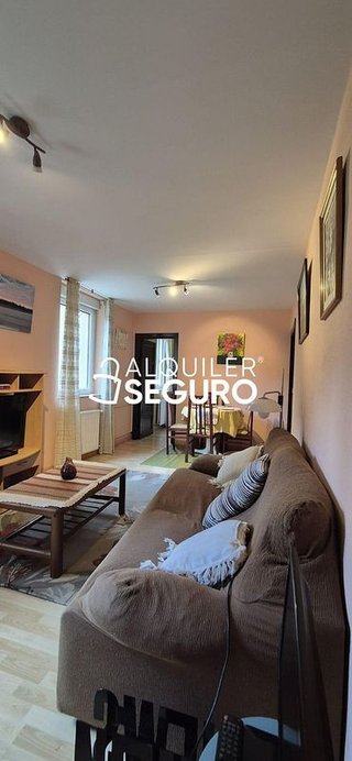 Piso en alquiler en Milán - Pumarín - Teatinos en Oviedo