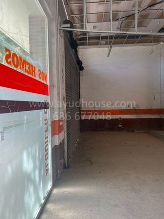 Local comercial en alquiler en La Granja en Zaragoza