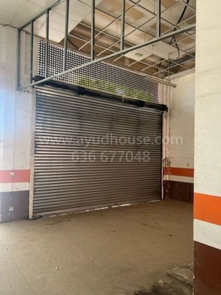 Local comercial en alquiler en La Granja en Zaragoza