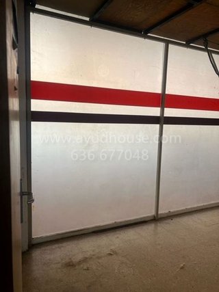 Local comercial en alquiler en La Granja en Zaragoza