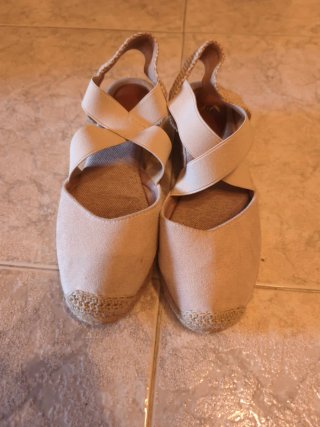 Sandalias esparto beige H•A