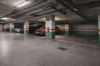 Garaje en venta en Alcalde L. Uruñuela - Palacio de Congresos en Sevilla