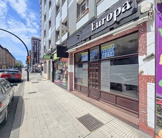 Local comercial en venta en Pumarín en Gijón