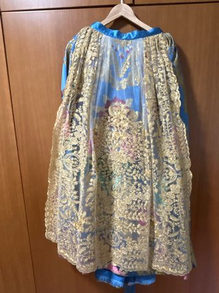 Traje de Fallera Azul y Dorado