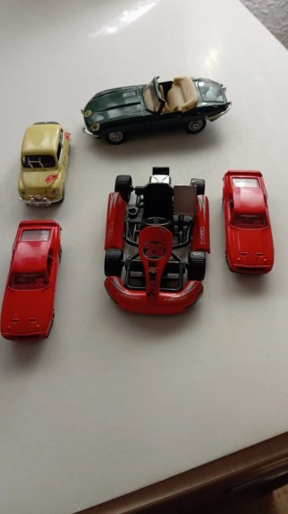Lote de 5 coches
