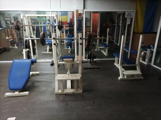Lote de Máquinas de Gimnasio