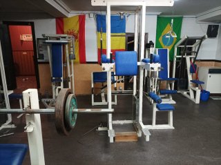Lote de Máquinas de Gimnasio