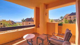 Piso en venta en Puerto de la Duquesa en Manilva