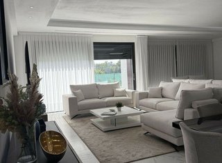 Chalet en alquiler en Las Lomas de Río Verde en Marbella