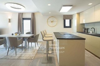 Piso en alquiler en Puerto Banús en Marbella