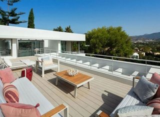 Chalet en alquiler en Las Brisas en Marbella