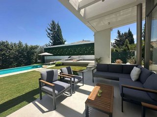 Chalet en alquiler en Las Brisas en Marbella