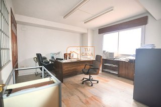 Local comercial en venta en Centro en Cáceres