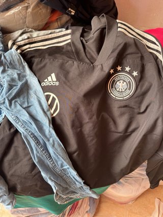 SACOS DE ROPA GRADO B – 2€/KG | ROPA DE OCASIÓN