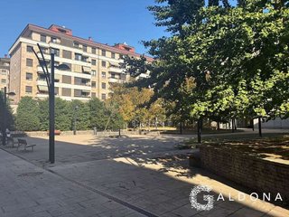 Garaje en alquiler en El Antiguo en San Sebastián-Donostia