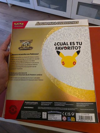 Álbum Pokémon 30 Aniversario + Cartas