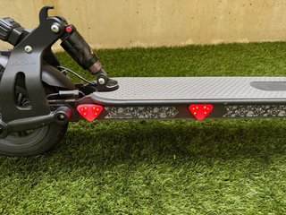 Patinete Eléctrico Xiaomi M365 doble amortiguador