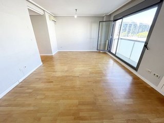 Piso en alquiler en Las Tablas en Madrid