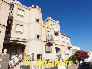 Casa adosada en venta en El Puerto - Romanilla en Roquetas de Mar