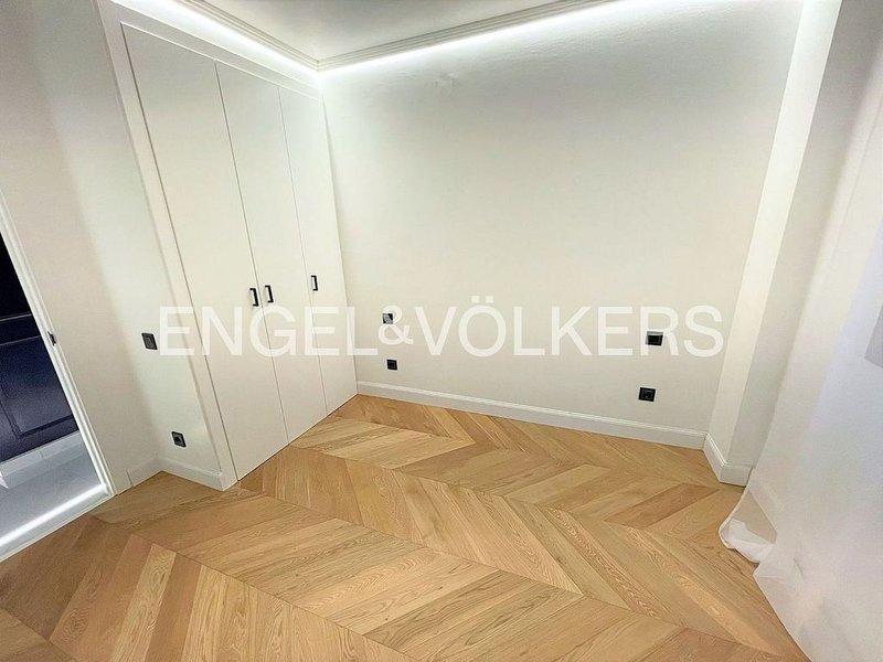 Pis de 3 habitacions de lloguer de temporada a Andorra la Vella · 11 de 60