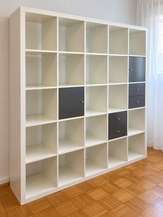 Estantería Ikea Blanca y Gris