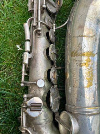Saxofon Alto Antiguo E. Beaugnier Paris Vintage