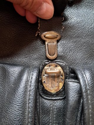 Mochila Cuero SALVA Negra