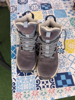 Botas de senderismo niña talla 35