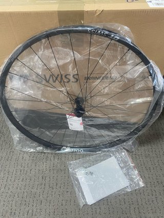 Rueda Delantera DT Swiss XR1700 Spline 29