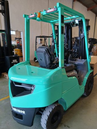 Carretilla Elevadora Diésel 2500KG del 2019.