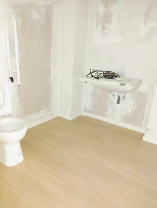 CARPINTERÍA, MUEBLES, PUERTAS Y SUELOS