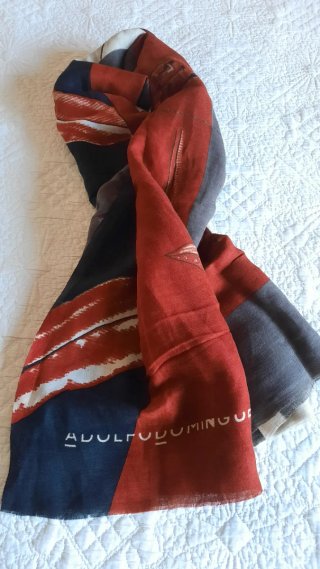 Fular Adolfo Dominguez Azul y Rojo