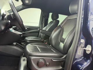 Mercedes-Benz V300d AMG 2022 239cv 9 velocidades
